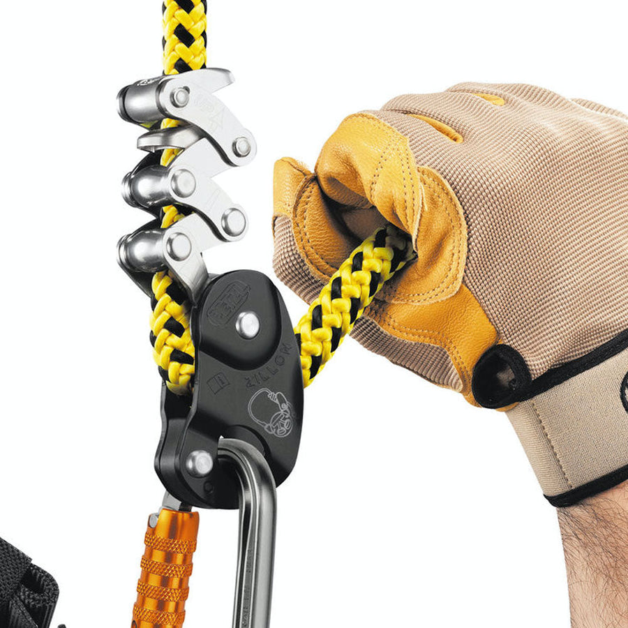 Petzl-Zillon-Lanyard-NEW_0feb5ef4-a468-4a19-9e8f-cee0c48410f2.jpg